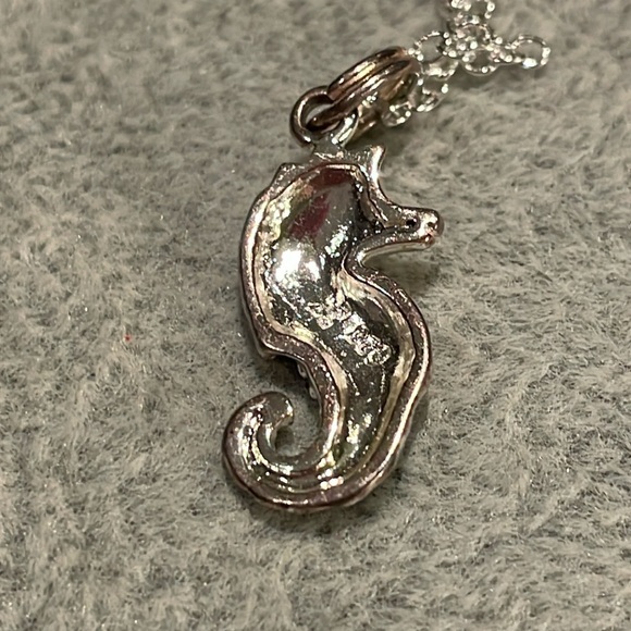 Blue Sparkling Sea Horse 925 Sterling Silver & 18” plated silver chain - Picture 2 of 7